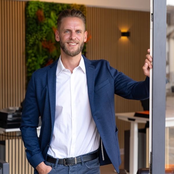 Jan-Jalink-Vorstellung-Van-Jan-Immobilien-600x600-Content